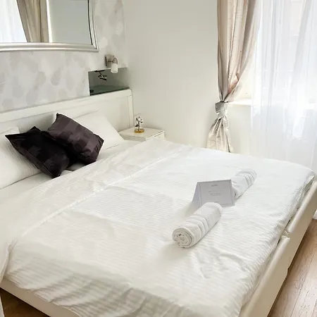 Apartman Morei Historical