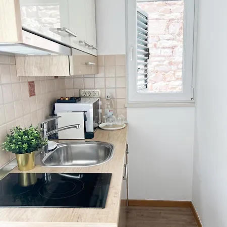 Morei Historical Apartman *