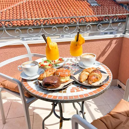 Morei Historical ספליט